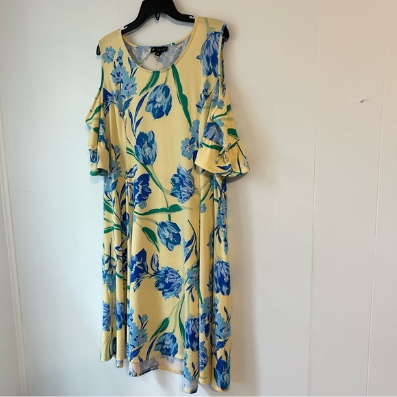 Women’s size 1X N Touch Floral Yellow and Blue Women's Dress. Cold shoulder. - Picture 3 of 9